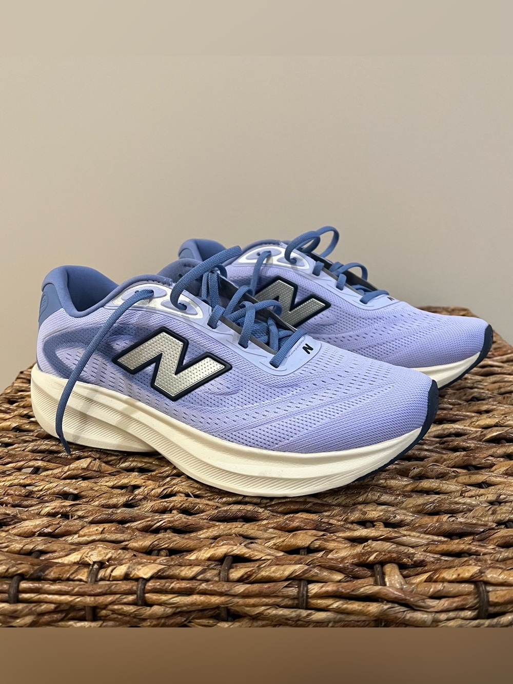 Periwinkle New Balance Running Shoes (size 9 1/2)